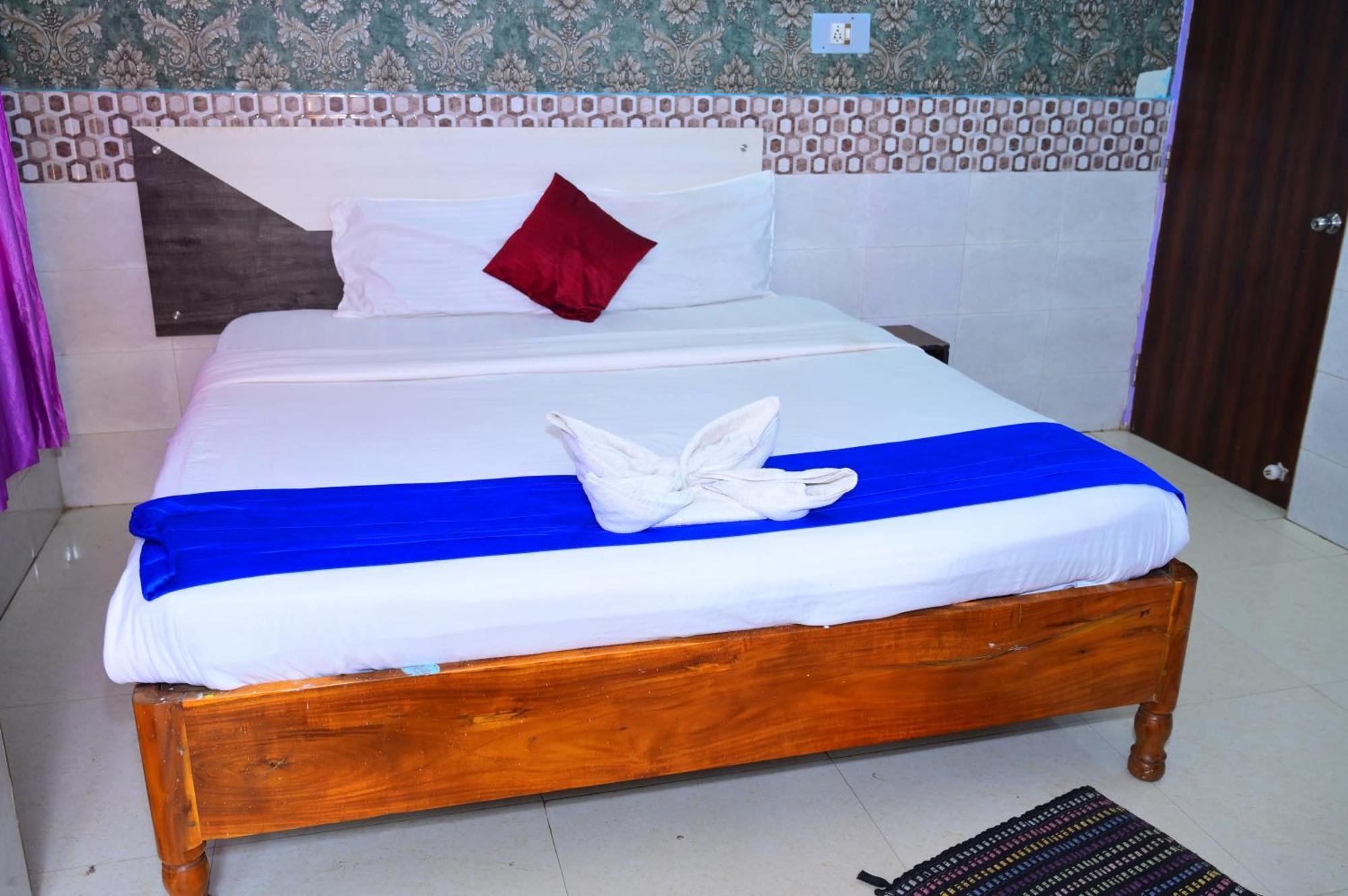 Hotel Mor Beach Heaven-স্বর্গদ্বার গোল্ডেন বিচ এবং মন্দিরের কাছে হোটেল বিচ হেভেন- Near Golden Beach & Temple Best Selling & Best Choice Of Travellers 3*